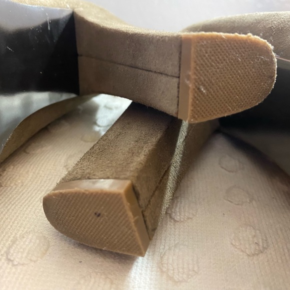 STEVE MADDEN Serrina Taupe Suede Pump - Picture 9 of 16